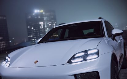 Porsche heritage macan 4 7