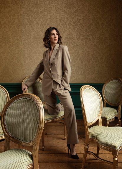 Porsche Discovered Ballerina Floor Eimers Nationaal Ballet 575 A3624 crop